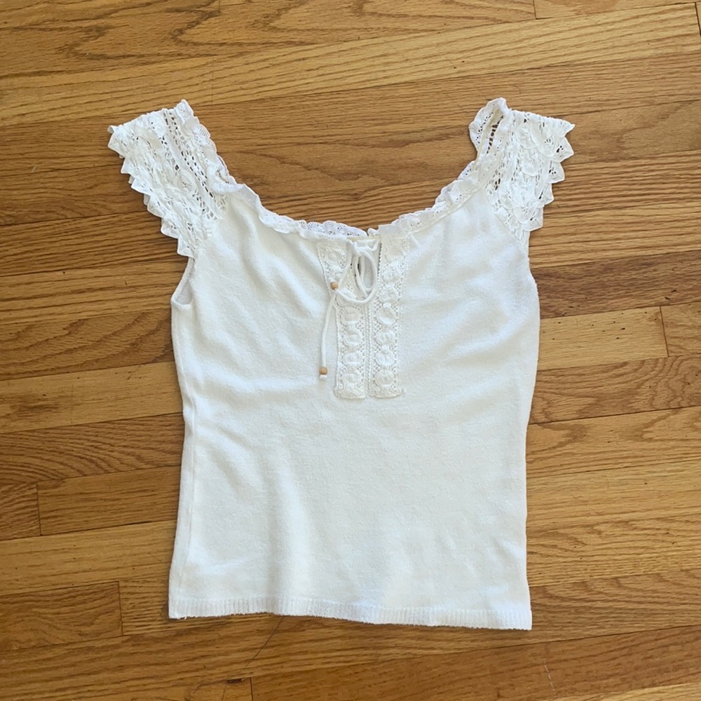 Annie B White Tank with Lace Cap Sleeves